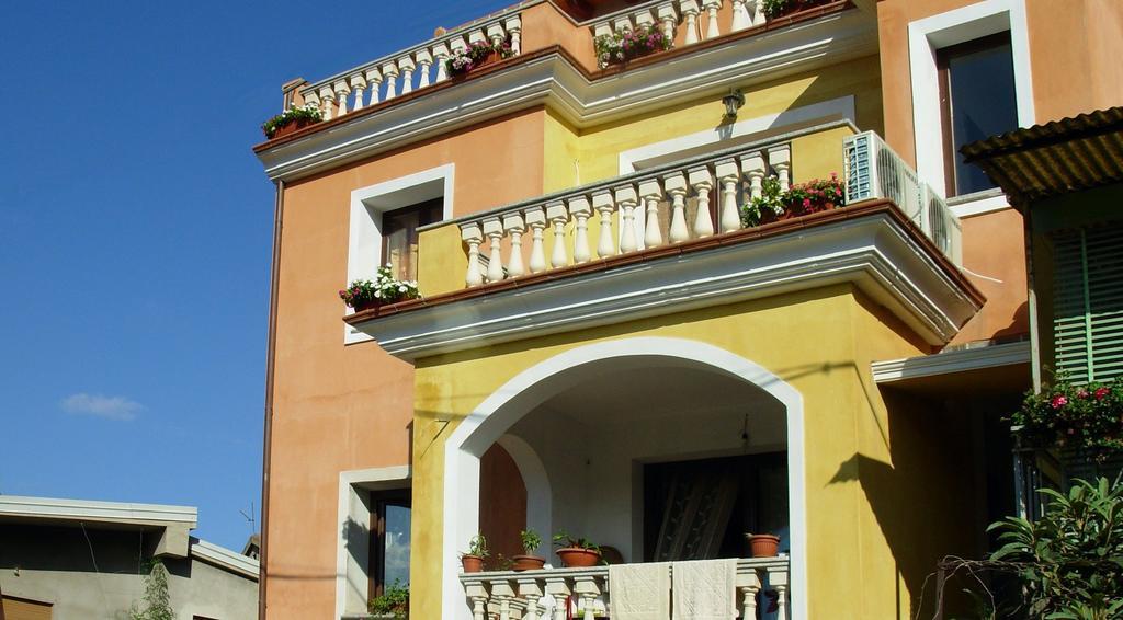 B&B Sotto Le Stelle Vacanze Bari Sardo Exterior photo